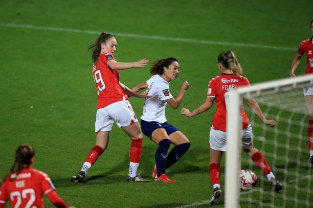 开云体育APP官网-一球制胜！唐佳丽斩获个人留洋生涯正式比赛首球